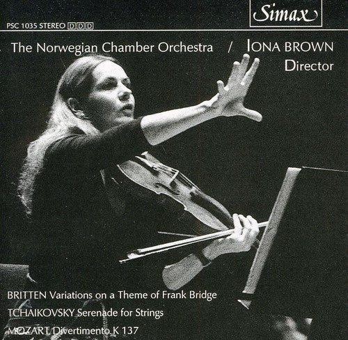 Iona Brown: Divertimento in B Flat Major - COMPACT DISCS