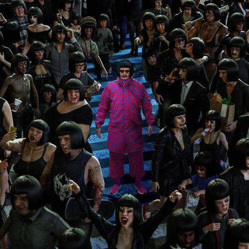 Oliver Tree: Alone In A Crowd - COMPACT DISCS