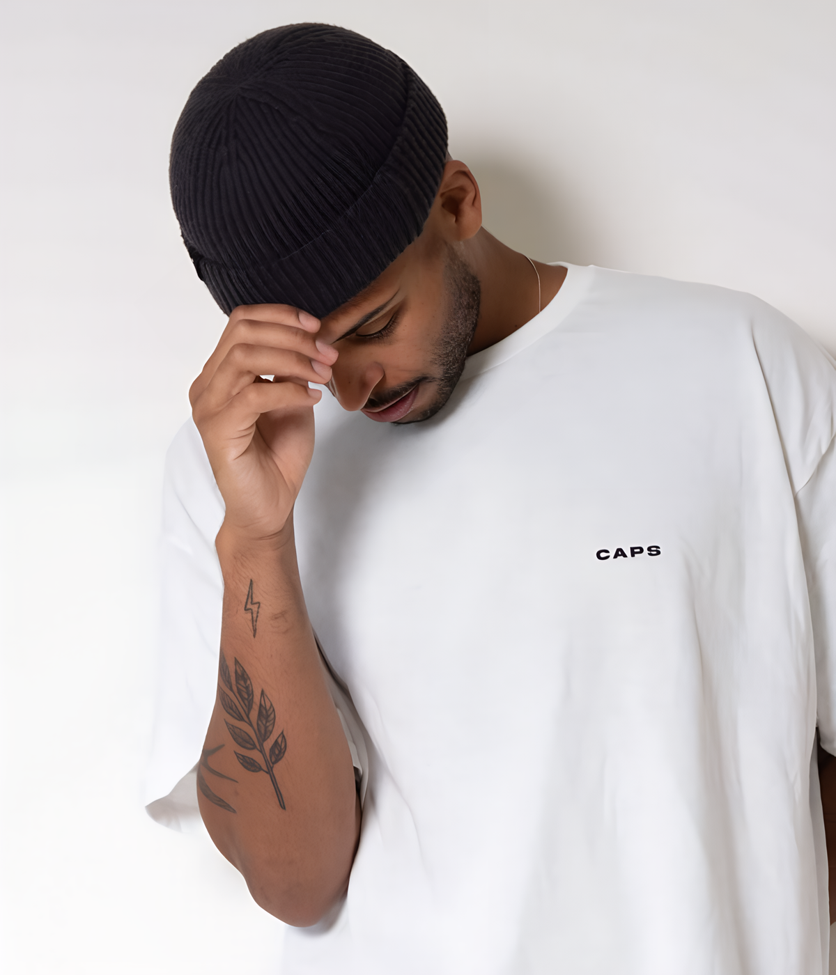 LOGO FISHERMAN BEANIE.