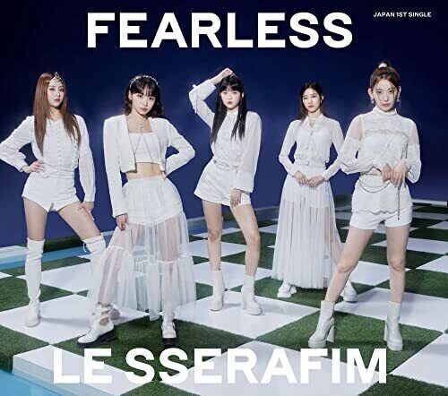 Le Sserafim: Fearless - Version A - incl. Photobook - CD