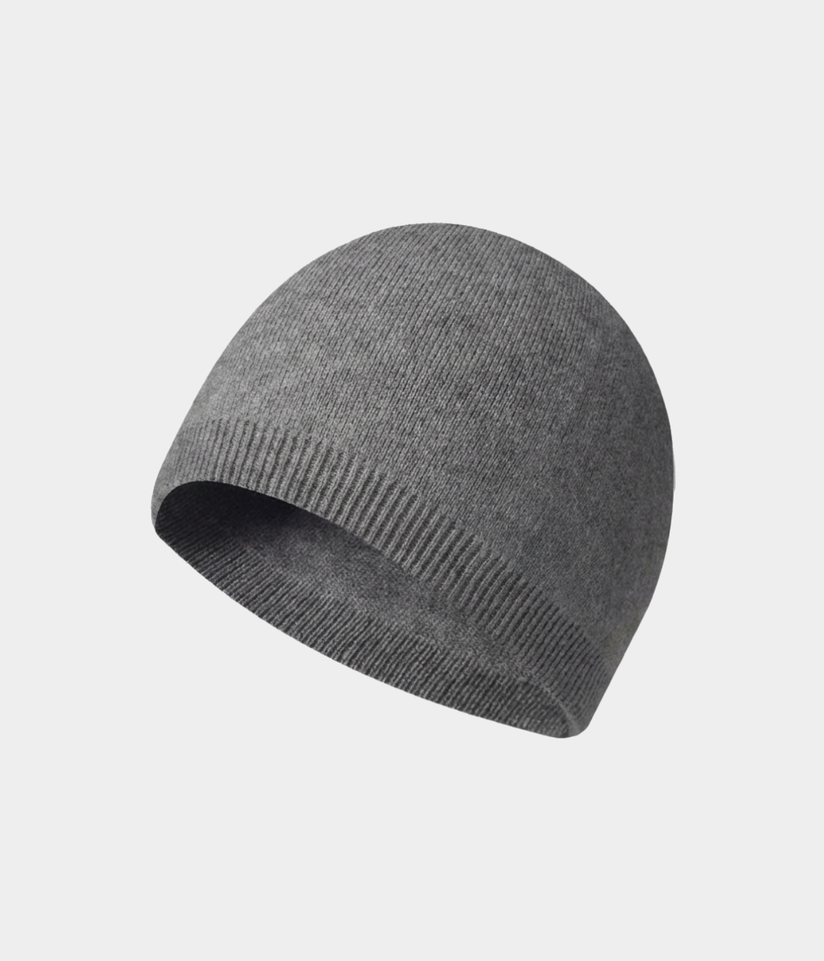 SLIM FIT BEANIE.