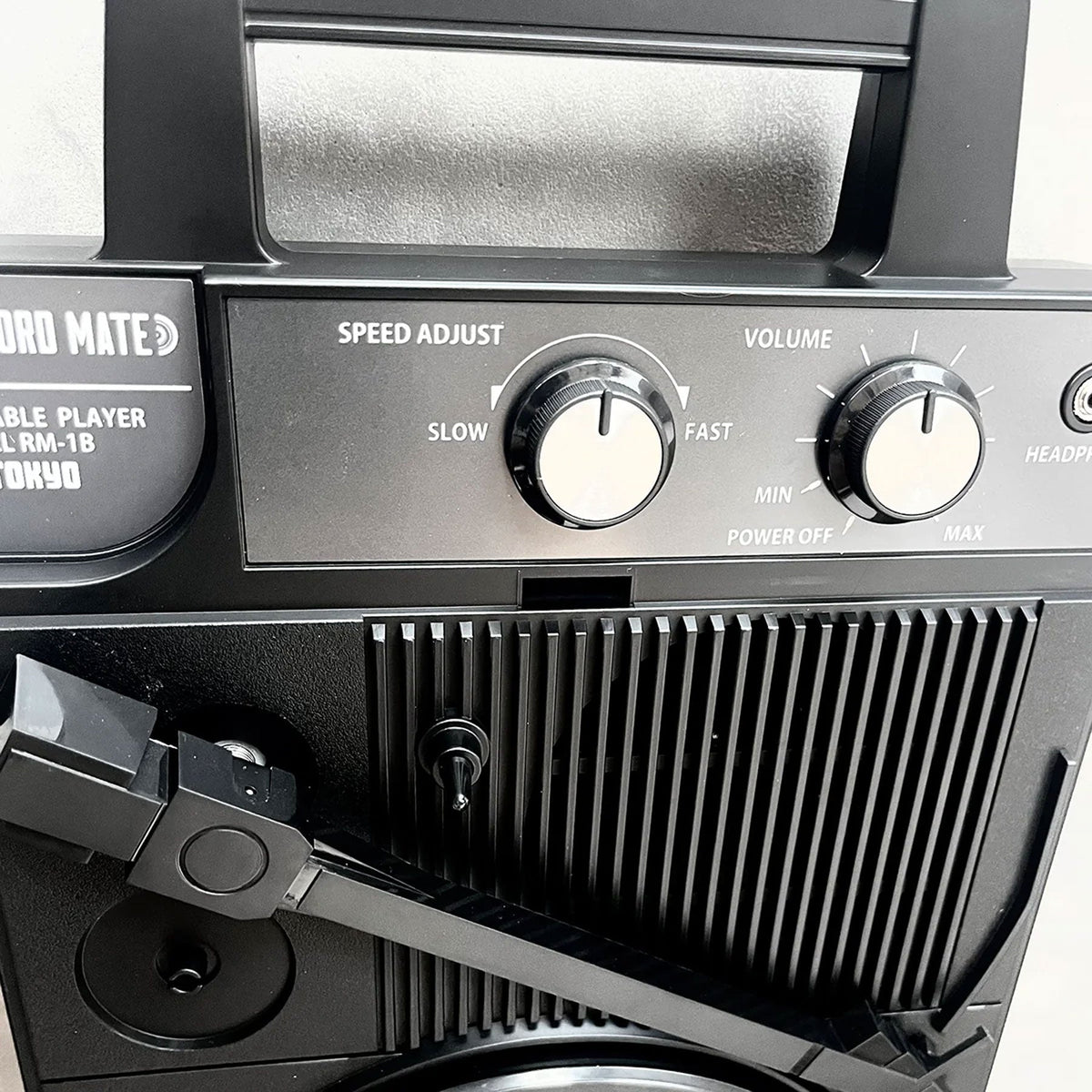 Stokyo: RM-1B Record Mate Portable Turntable